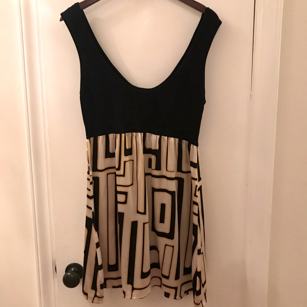 Bebe dress